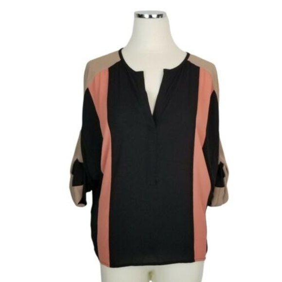 BCBGMaxazria Jane Color Block Blouse Size XS Split Tuxedo Hem Roll Tab S… - Picture 3 of 12